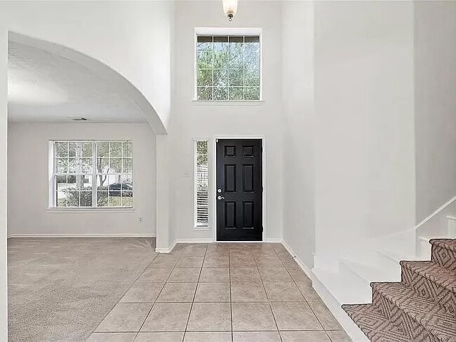 Photo - 20127 Broad Run Ln