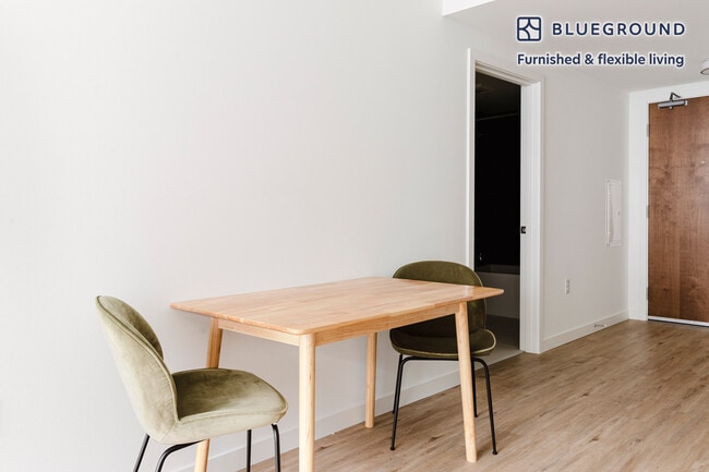 Photo - 1146 Harrison St Unit FL5-ID810