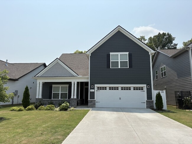 Building Photo - 5823 Bear Trl