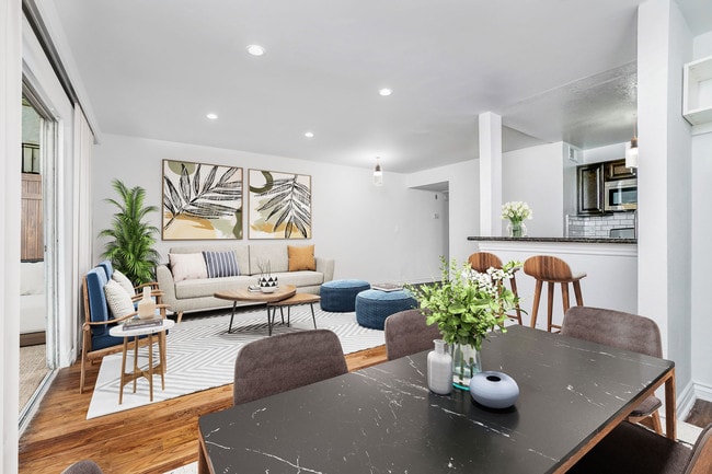 Photo - 2330 North Cahuenga, LP