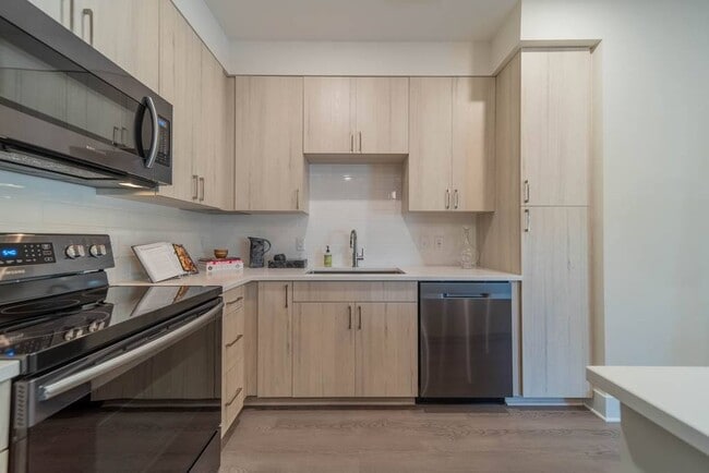 Photo - University Hill Apartments