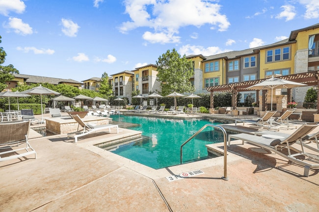 Photo - Grand at The Dominion Apartments