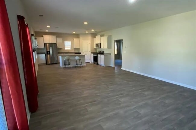 Photo - 1044 Fairfield Dr