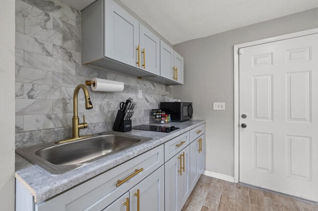 Photo - 4314 E Henry Ave Unit ID1244363P