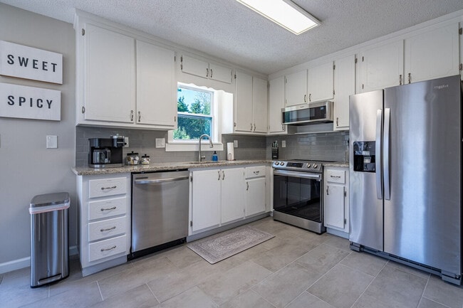 Photo - 25 Jennifer Ln Unit ID1234805P