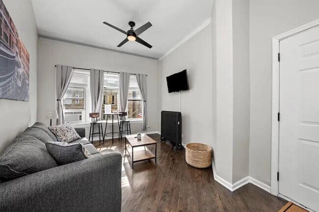 Photo - 2339 N California Ave Unit ID1032031P