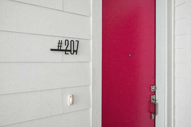 Photo - 2217 N Fitzhugh Ave Unit 207