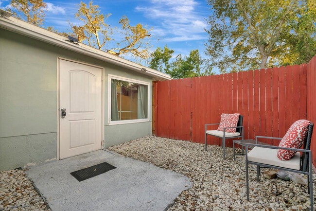 Photo - 4213 E Yukon St Unit ID1396874P