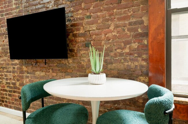 Photo - 153 Norfolk St Unit FL6-ID1022031P