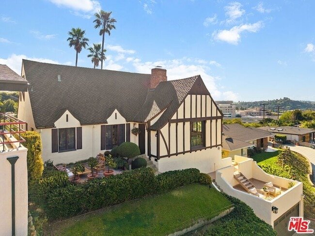 Building Photo - 755 Luton Dr