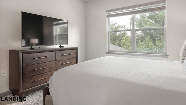 Photo - 110 Zora Pl Unit 3-206