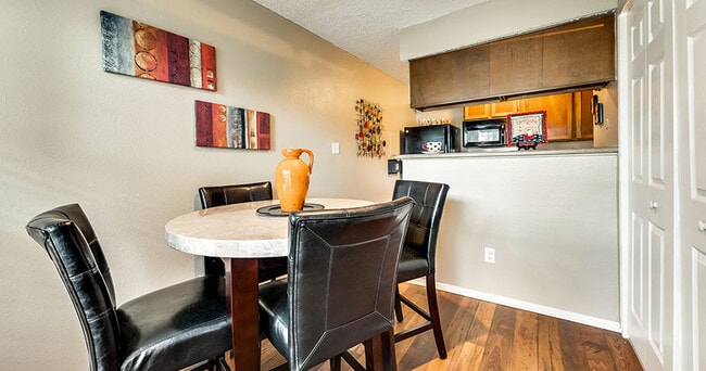 Photo - Chelsea Creek Apartment Homes