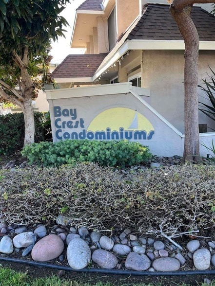 Photo - 3842 Basilone St Unit 3