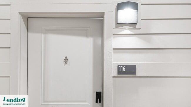 Photo - 1619 N Frazier St Unit 104