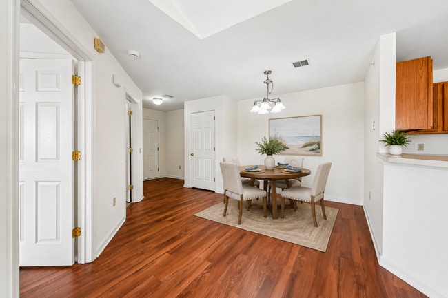 Photo - Spring Creek Apartments