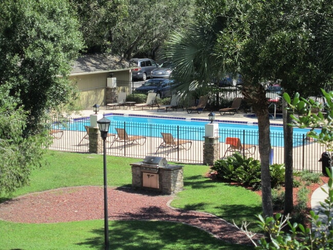 Photo - Stone Creek Apartments