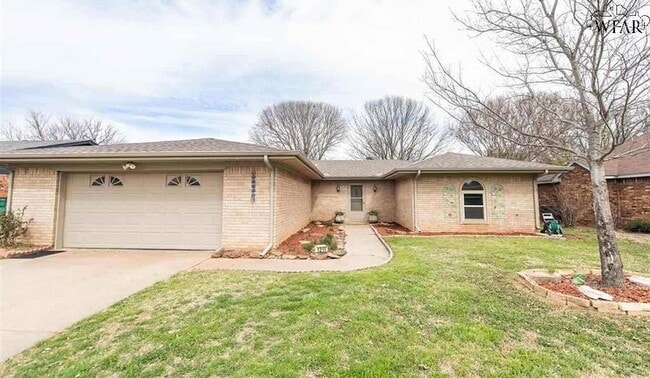 Building Photo - 1211 Amherst St