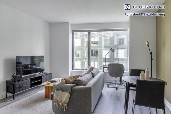 Photo - 949 1st St SE Unit SI FL11-ID883