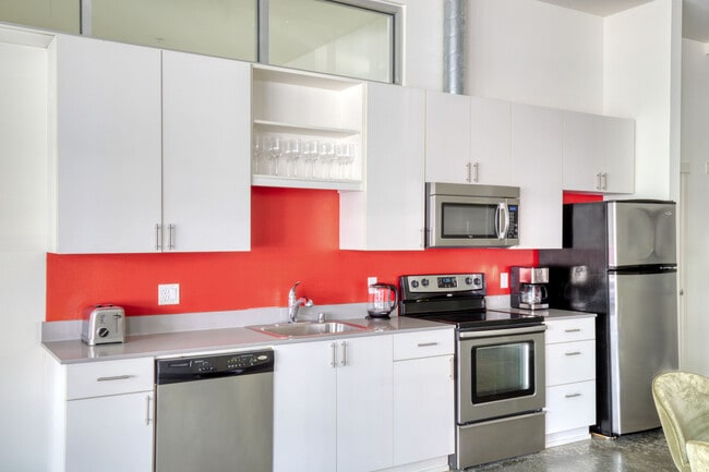 Photo - 330 3rd Ave W Unit FL4-ID3587A