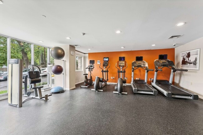 Building Photo - Cortland at Falls Church