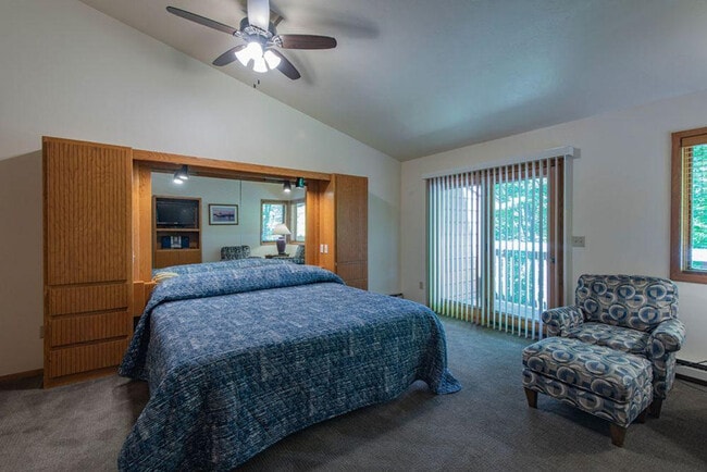 Photo - 1702 Forest Ridge Rd Unit ID1266017P