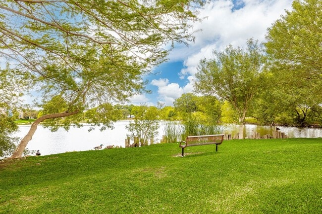 Photo - Acadia on the Lake