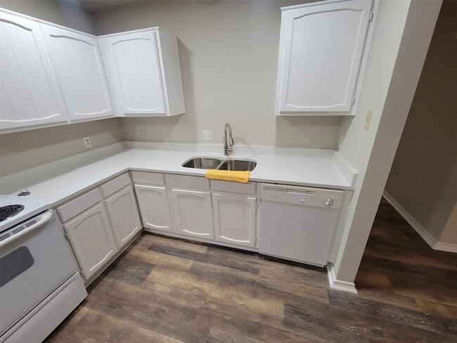 Photo - 11915 Metmora Ct
