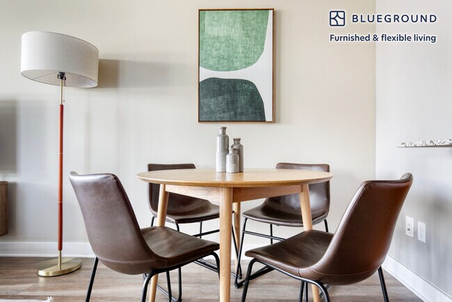 Photo - 505 N State St Unit FL30-ID1010