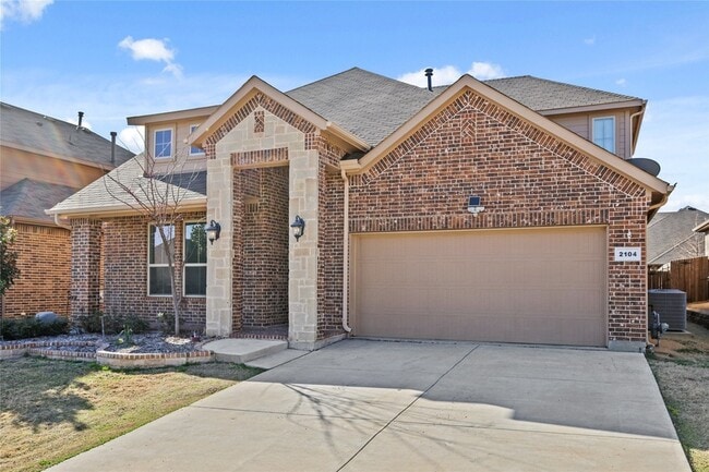 Photo - 2104 Skysail Ln