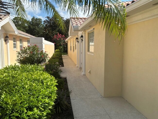 Photo - 8004 Camminare Dr