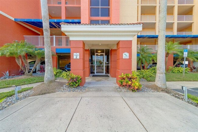 Photo - 16700 Gulf Blvd Unit 423