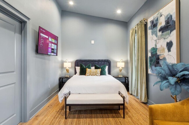 Photo - 1738 N Rampart St Unit ID1369015P