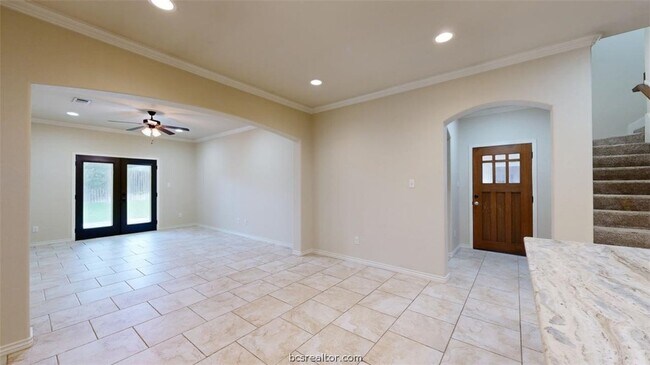 Photo - 1758 Heath Dr