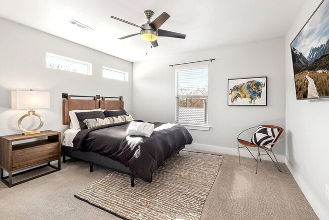 Photo - 28 E 7th St Unit ID1221827P