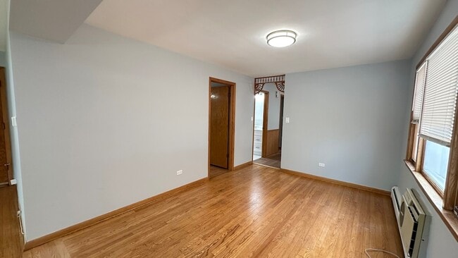 Photo - 5128 N Long Ave Unit 1