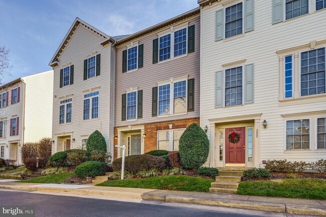 Photo - 5820 Pearson Ln