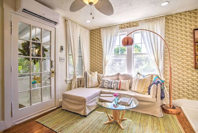 Photo - 442 27th St Unit ID1290320P