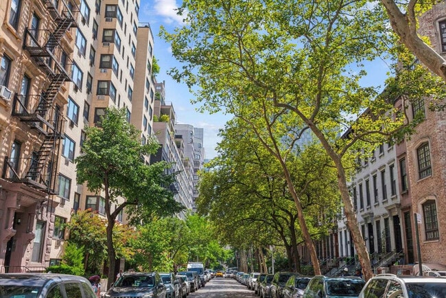 Photo - 1310 2nd Ave Unit ID1224958P