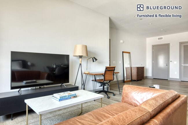 Photo - 5100 Wilshire Blvd Unit FL4-ID476