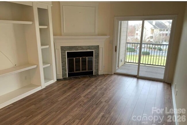 Photo - 18817 Nautical Dr Unit 204