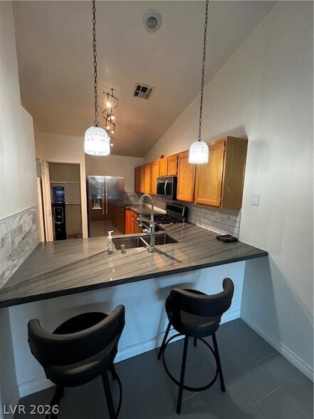 Photo - 9716 Templemore Ave