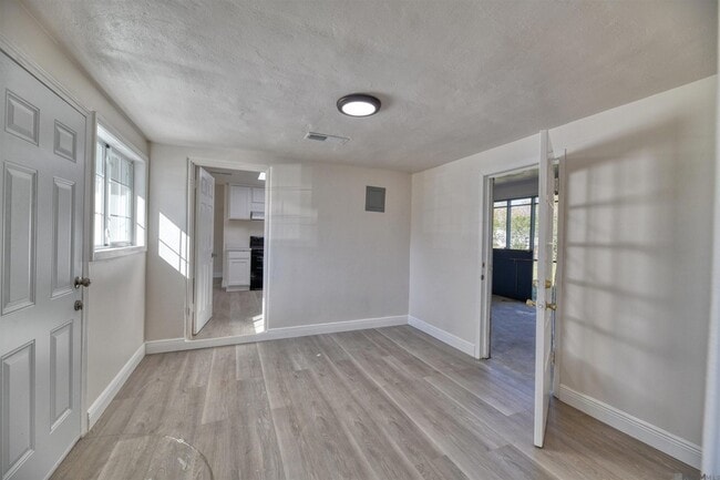 Photo - 3744 Conrad Dr