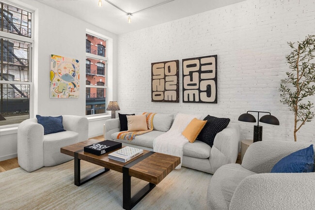 Photo - 69 Leonard St Unit ID1255361P