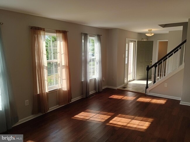 Photo - 345 Silver Ridge Dr
