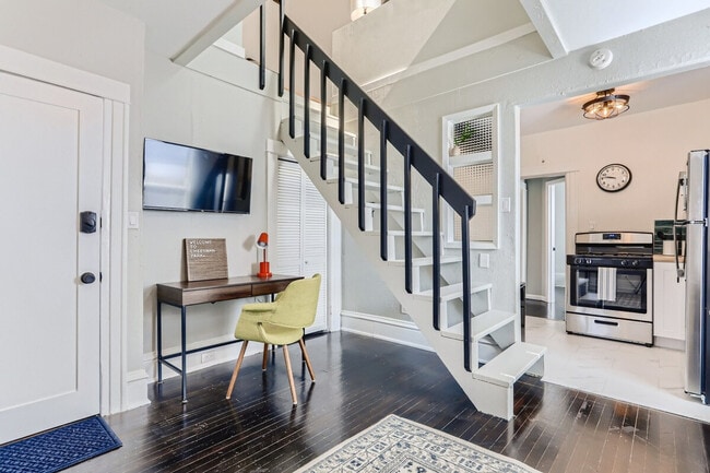 Photo - 1240 York St Unit SI ID1026264P