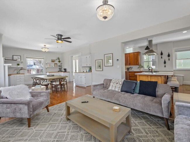 Photo - 258 Dorchester Ave Unit SI ID1056079P