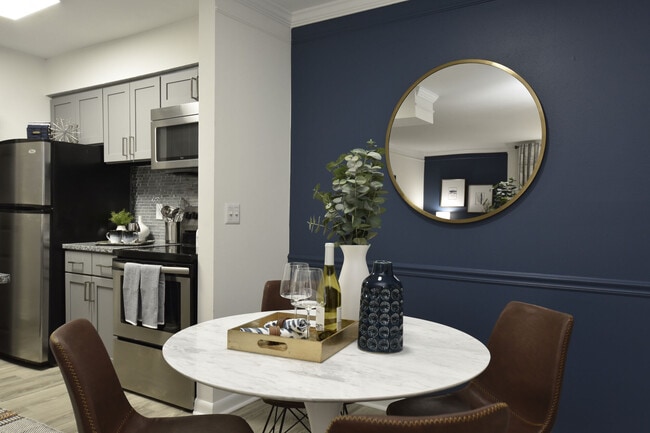 Photo - Vetra West End