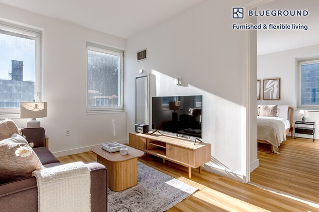 Photo - 70 W 45th St Unit SI FL28-ID1394