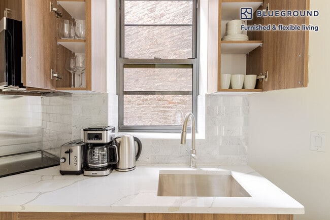 Photo - 188 6th Ave Unit FL4-ID1828