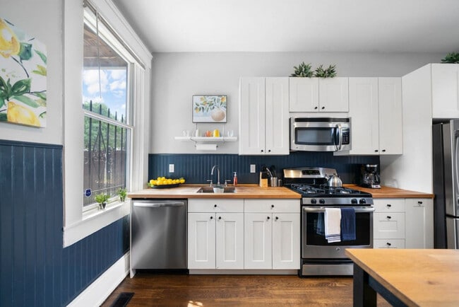 Photo - 1826 Republic St Unit ID1056113P